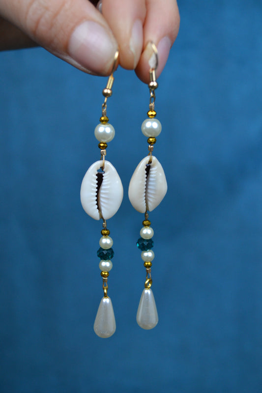 Long Kauri Earrings green